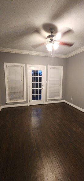 Bedroom 1 - 405 Scarlet Cove