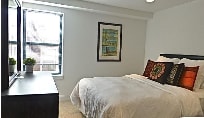 Building Photo - 105 Jersey St