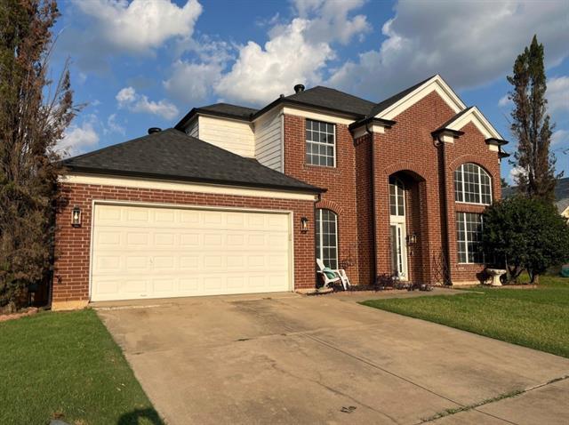 Building Photo - 4611 Shorewood Dr