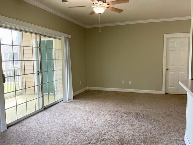 Building Photo - 6307 Sweetwater Blvd