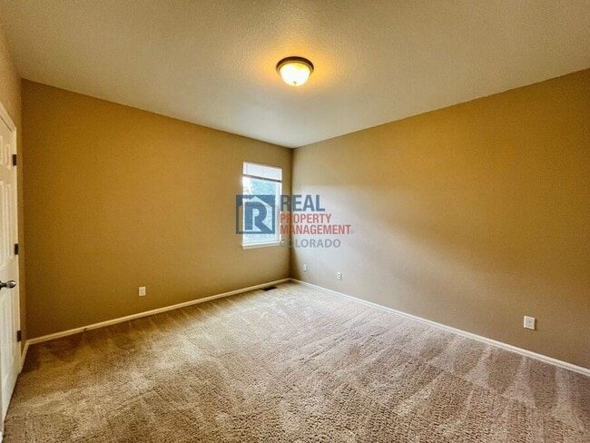 Building Photo - 2695 Mountain Sky Dr