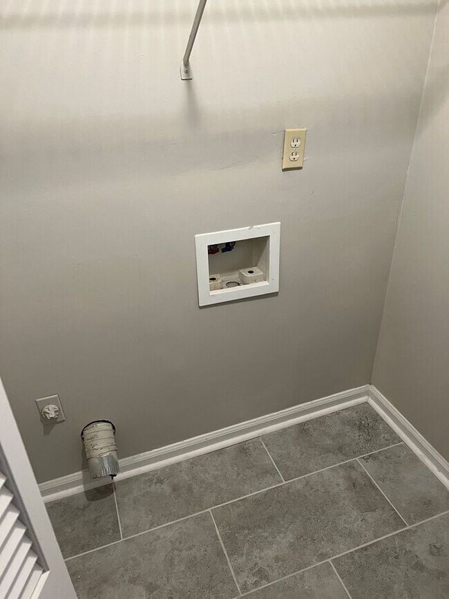 Building Photo - !!!WARNING: AVOID SCAMS CONFIRM RENTAL AT ...