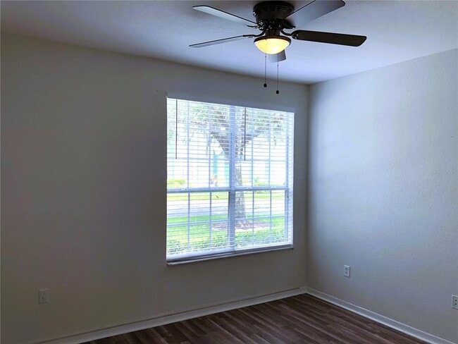 Building Photo - 10554 White Lake Ct