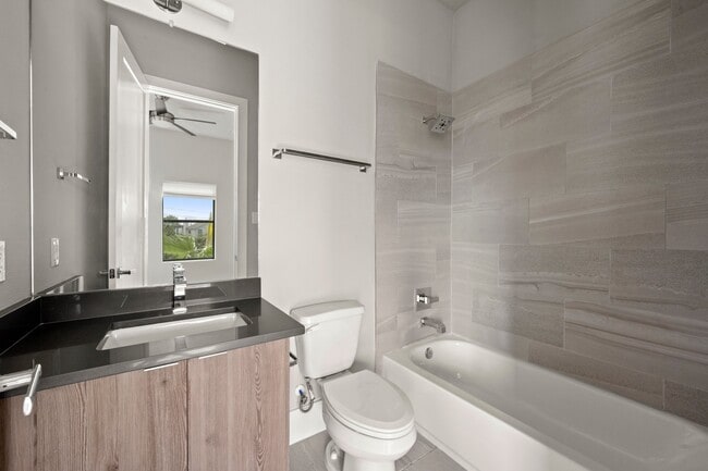 Building Photo - 1615 Wheeler Ave