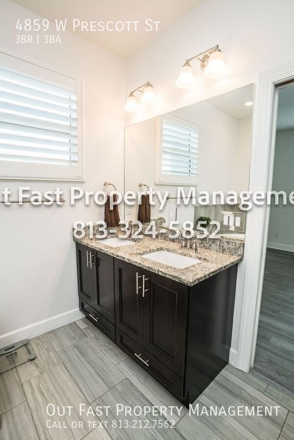 Building Photo - 4859 W Prescott St