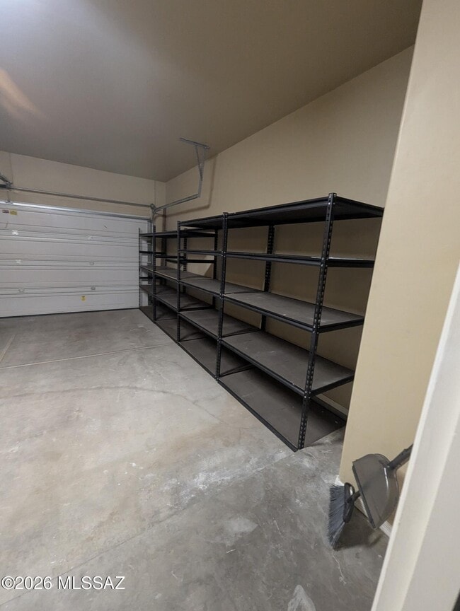 Building Photo - 651 W Sonatina Ln