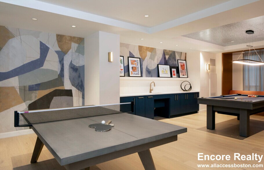 Building Photo - 75 St Alphonsus St