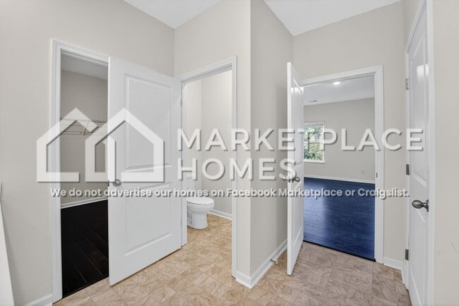Building Photo - 305 Eclipse Ln