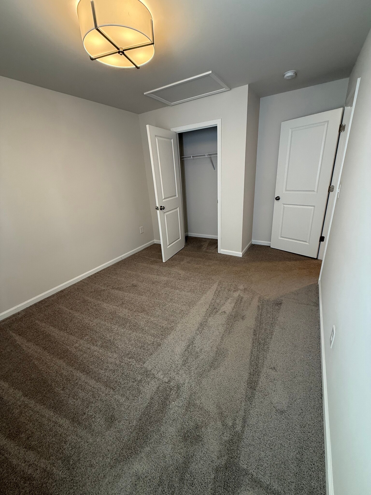 Building Photo - 374 Highline Trl