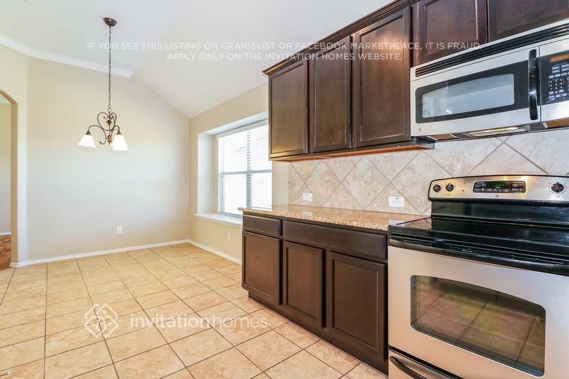 Building Photo - 1208 Geddes Ct