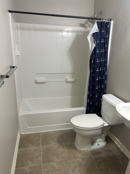 Building Photo - 6920 Bountiful Grove Dr