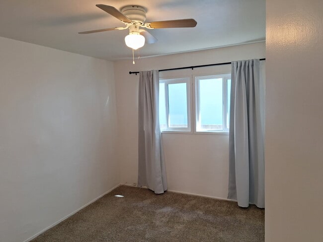 Building Photo - 2608 W Carson St