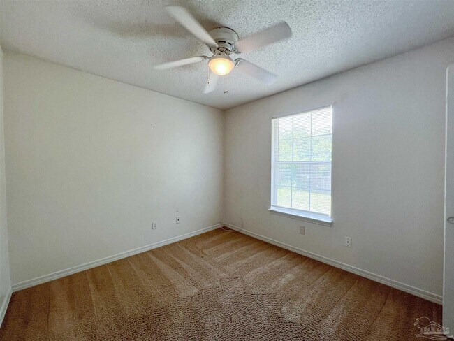 Building Photo - 1297 Middlebrook Dr