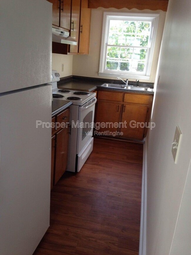 Building Photo - 64.5 Columbus St