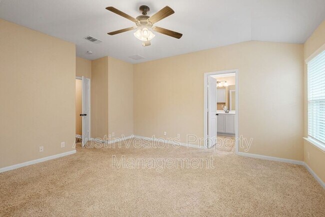 Building Photo - 8532 Harrier Dr