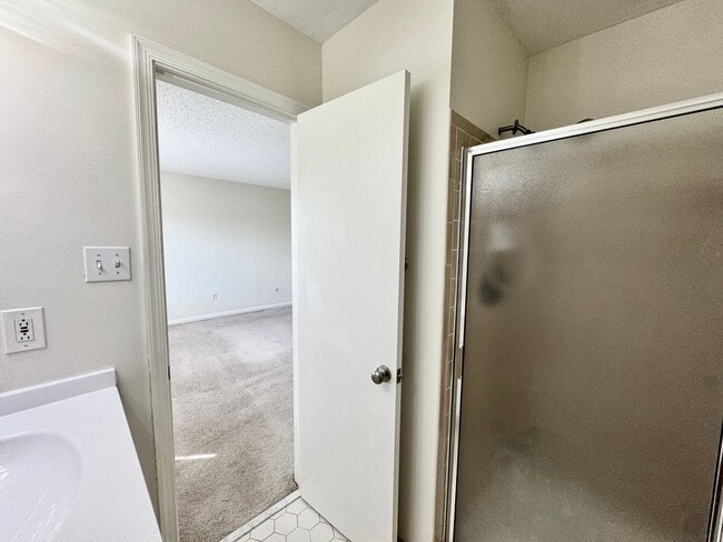 Building Photo - READY NOW!! Fenced Patio - Pet Friendly - Over 1,500 Square Feet!!