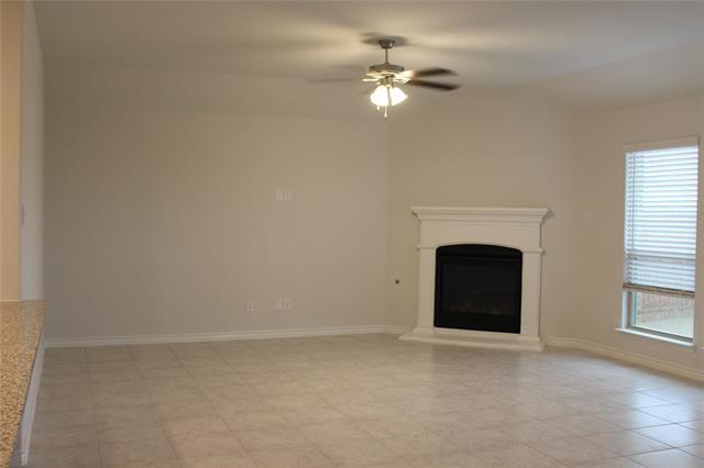 Building Photo - 5010 Flanagan Dr