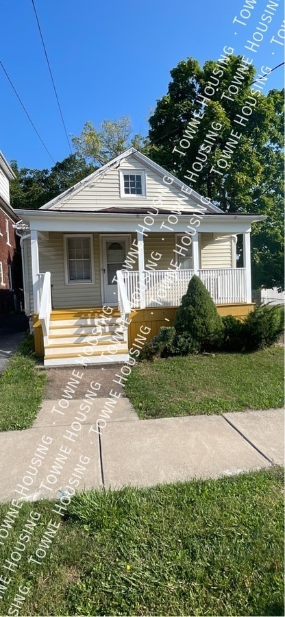 Building Photo - 1192 Haeberle Ave