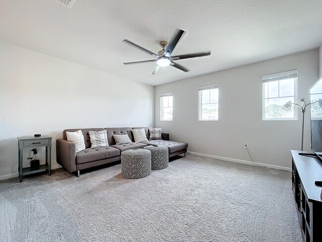 Building Photo - 8060 Cherrystone St