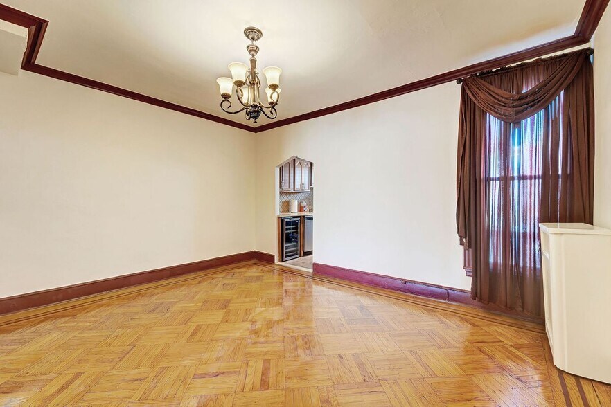 Building Photo - 5005 N 9th St