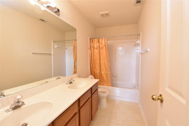 Building Photo - 12720 Twisted Briar Ln