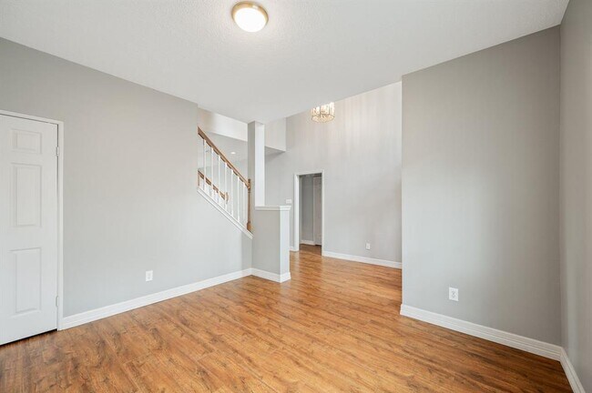 Building Photo - 209 McVoy Dr