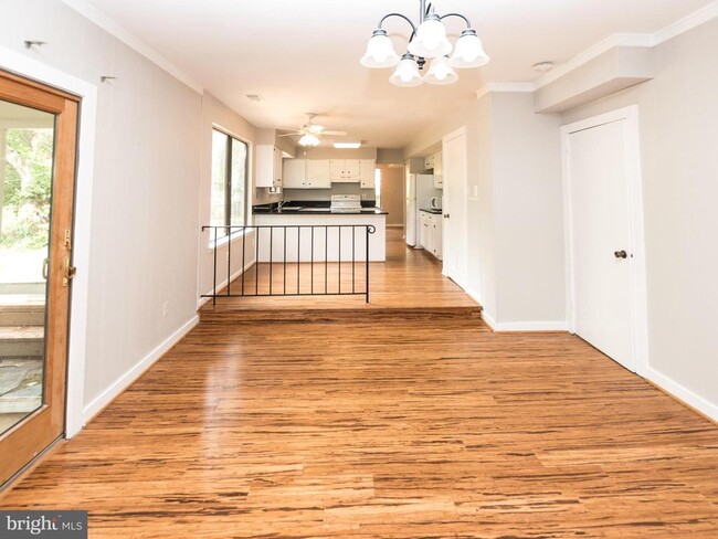 Building Photo - 515 Aspen Dr