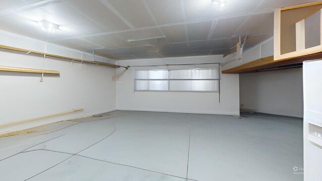 Building Photo - Be the first one to RENT this home! 3 bedrooms, 2 bathrooms, SINGLE LEVEL home with beautiful Lan...