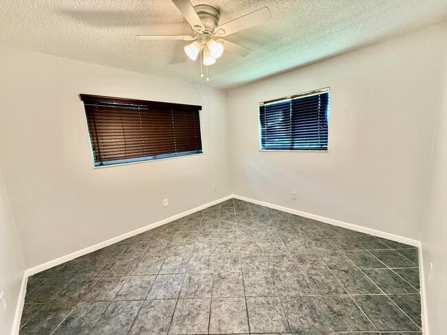 Building Photo - 3741 NW 84th Ave