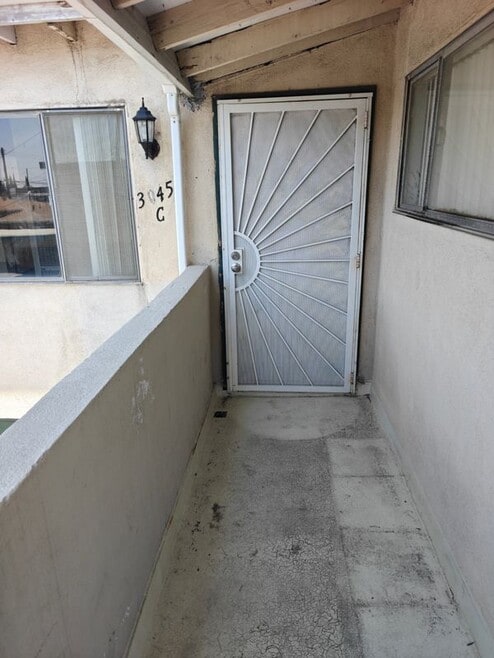 Building Photo - 3045 Potrero Ave