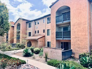 Building Photo - UTC Gated Lucera Two Master Bedroom Condo