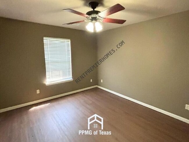 Building Photo - 2808 Browning Cove