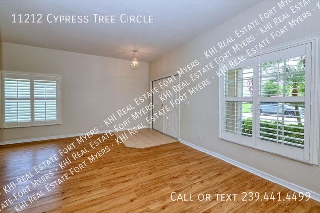 Building Photo - 11212 Cypress Tree Cir