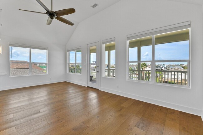 Building Photo - 4006 Fort Bend Dr