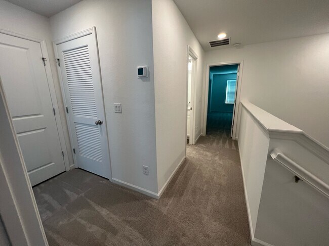 Building Photo - 448 Boracay Cir