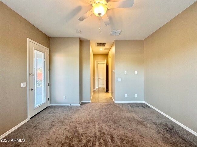 Building Photo - 2575 S Quaintance St