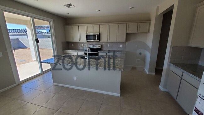 Building Photo - Casa Vista, Beautiful Home!