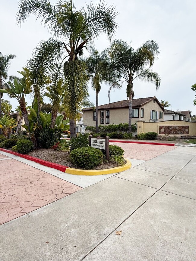 Building Photo - 4 Bed/3 Bath Home for Rent in Carmel Valley!