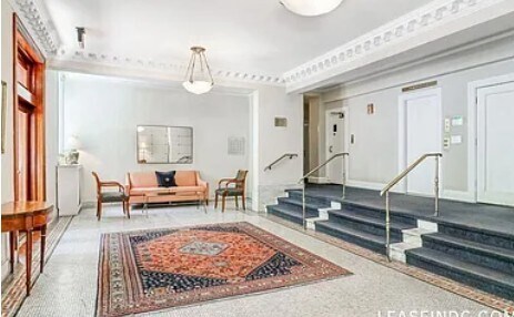 Building Photo - 1901 Columbia Rd NW