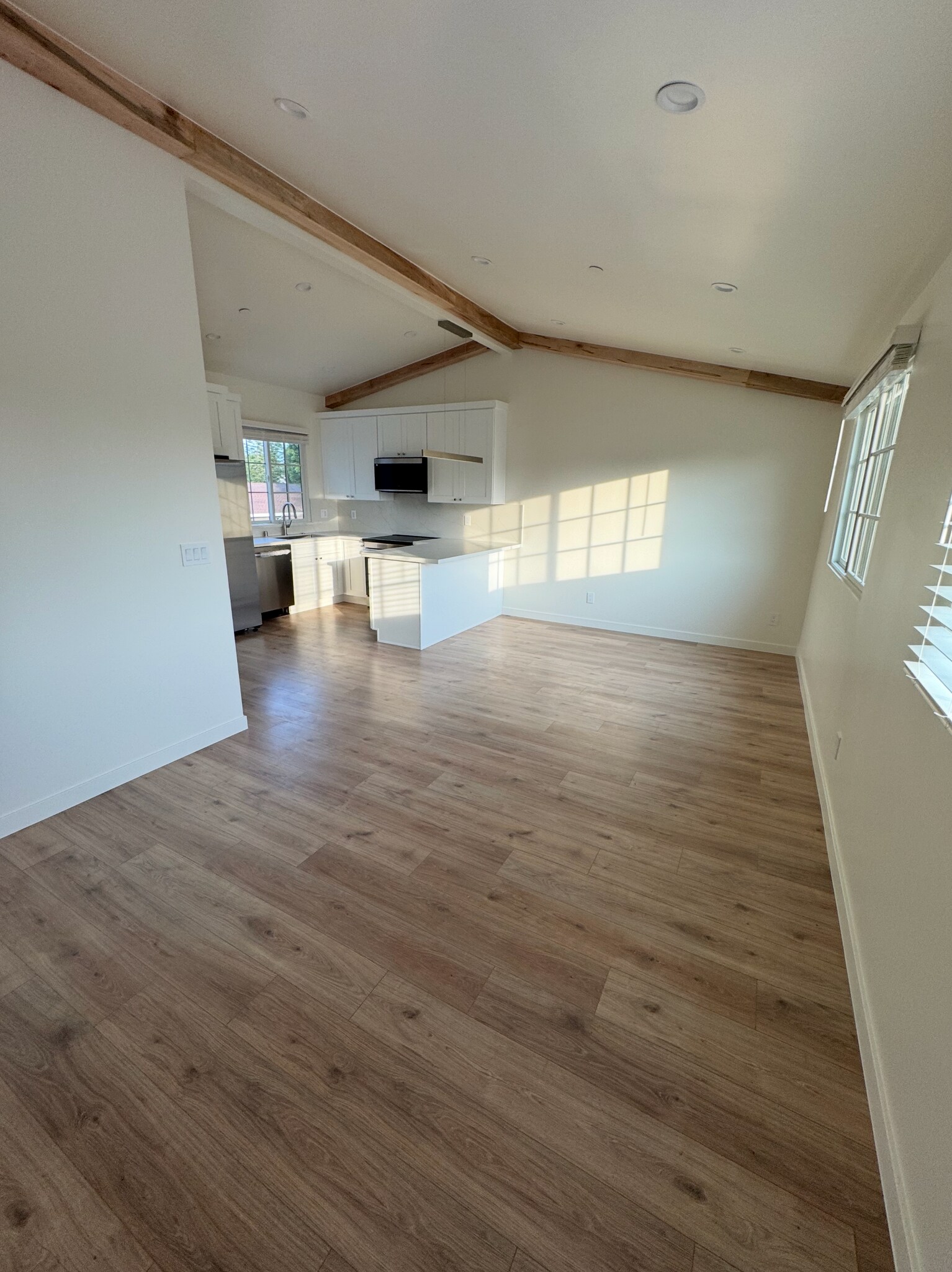 2 Bedrooms / 2 Bathrooms - 230 W Cedar Ave