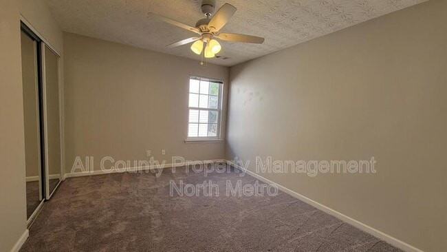 Building Photo - 144 Holly Mill Village Dr