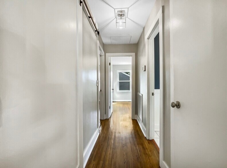 Building Photo - 6402 Frisco Ave