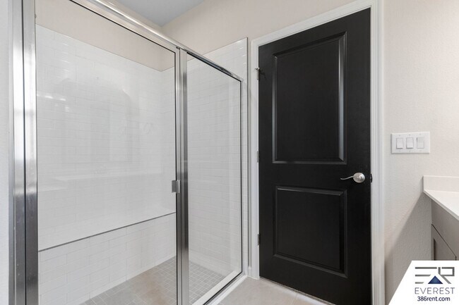 Building Photo - 249 Montgomery Ct