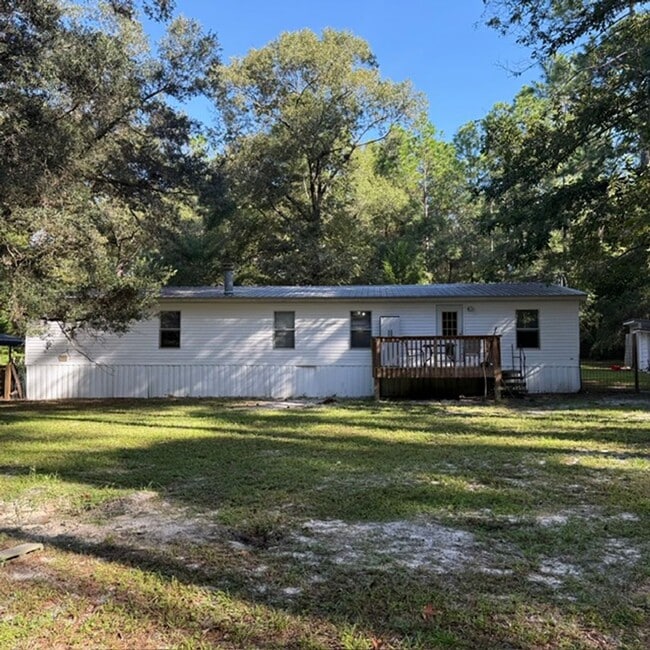 Building Photo - 83 Walden Rd