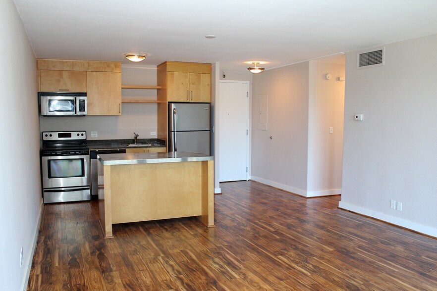 Building Photo - 111 SW Harrison St