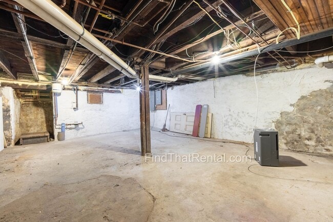 Building Photo - AVAILABLE NOW! Restored historic downtown Carlisle rental with fenced yard, pond, balcony, and ha...