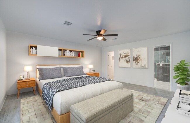 Building Photo - 590 River Plantation Dr