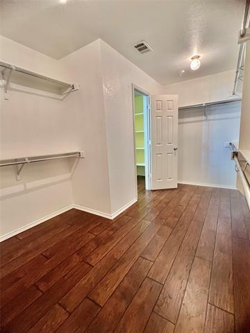 Building Photo - 2209 Malone Dr