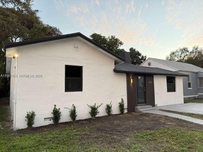 Building Photo - 854 NW 76th St