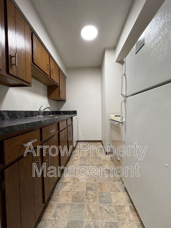Building Photo - 1421 D St